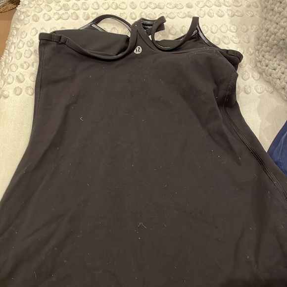 Lulu lemon y back built in bra yoga top - Picture 2 of 2